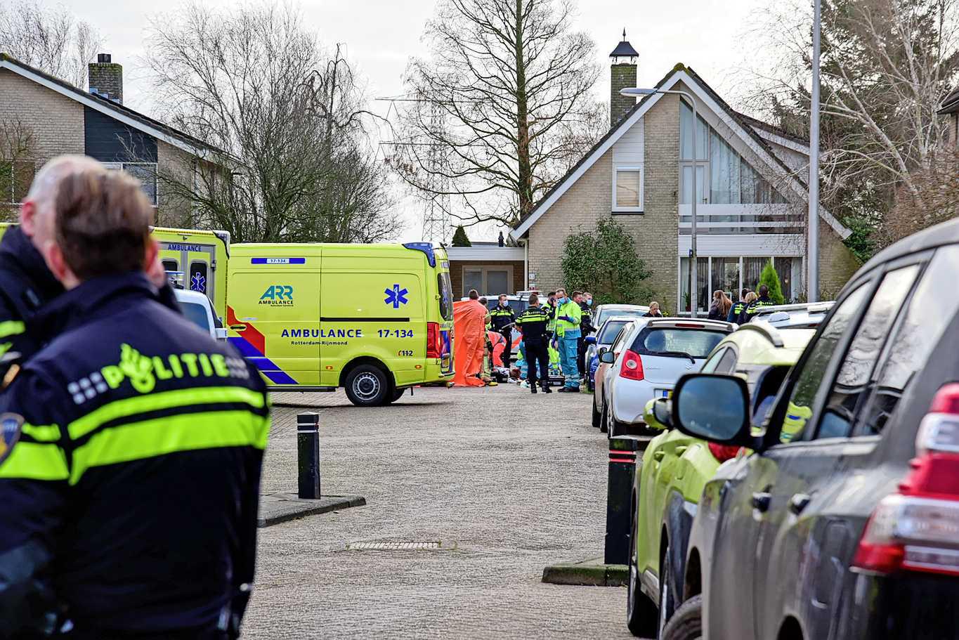 Dorp in shock na doodsteken vrouw (30) in Abbenbroek Dit gaat nooit meer van je netvlies Binnenland Telegraaf.nl