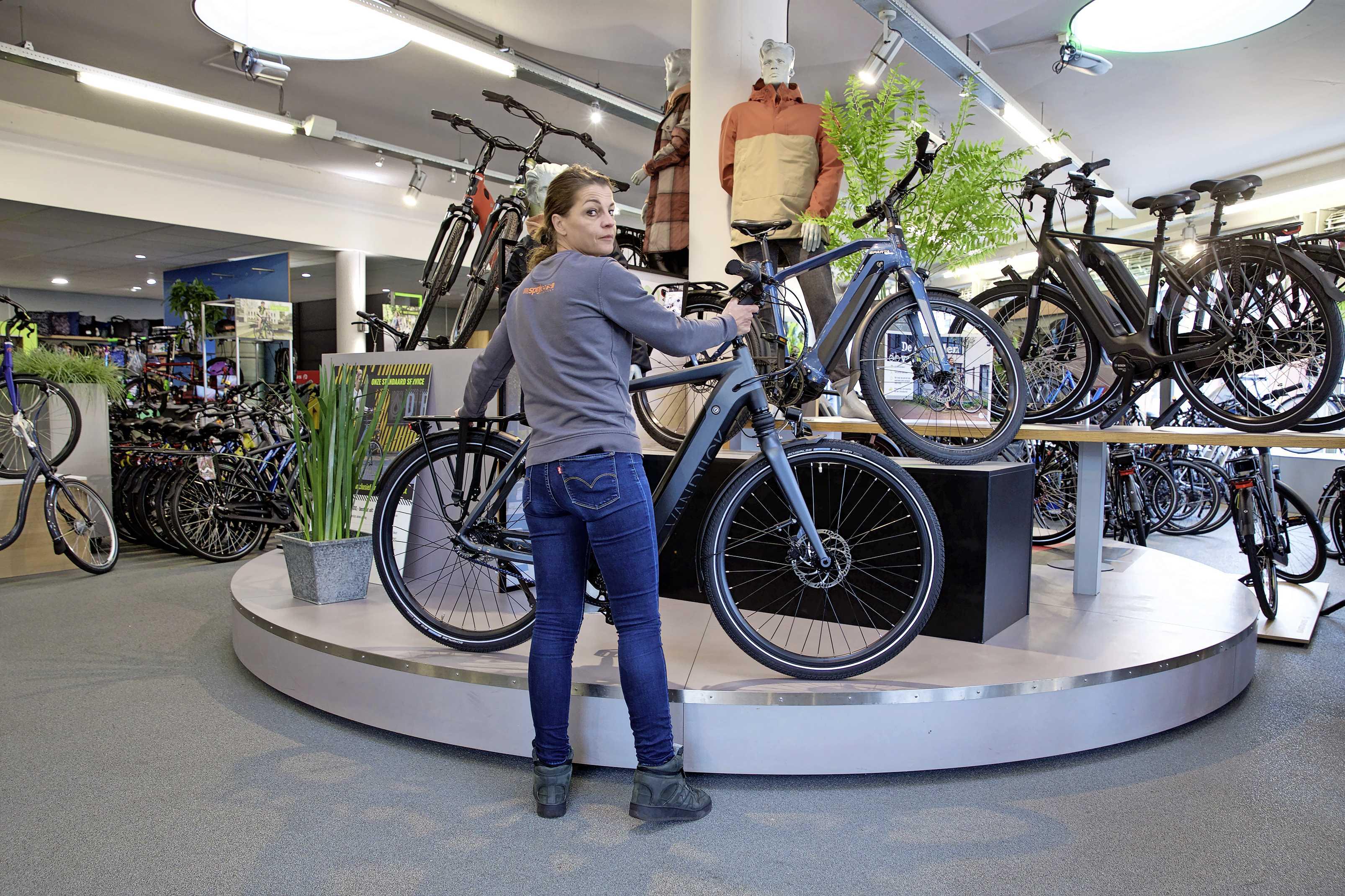 stroomkring Verhandeling erfgoed E-bike haalt voor het eerst gewone fiets in met verkoop | Financieel |  Telegraaf.nl