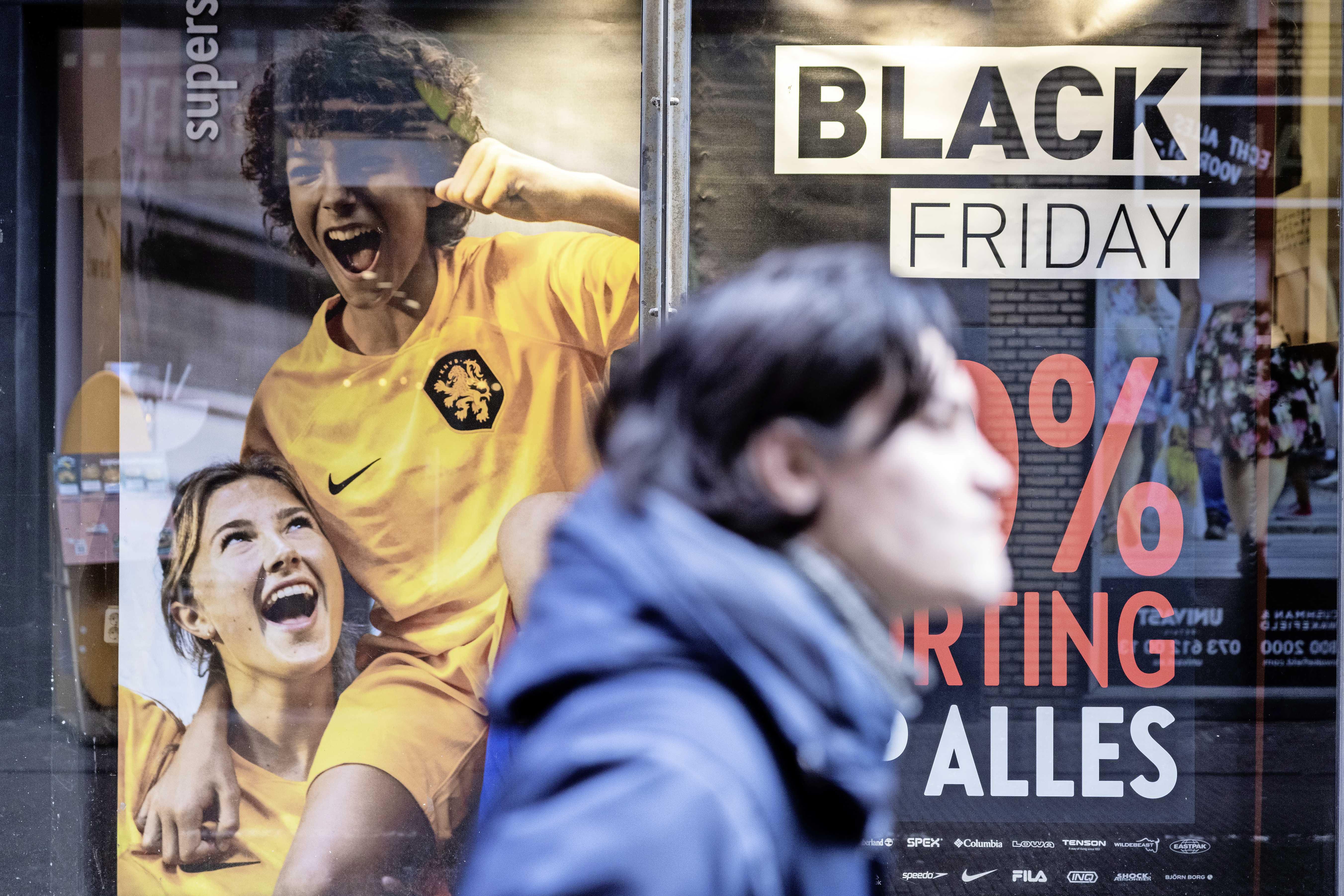 Nederlander op Black met grote aankopen': meer besteed | Financieel |