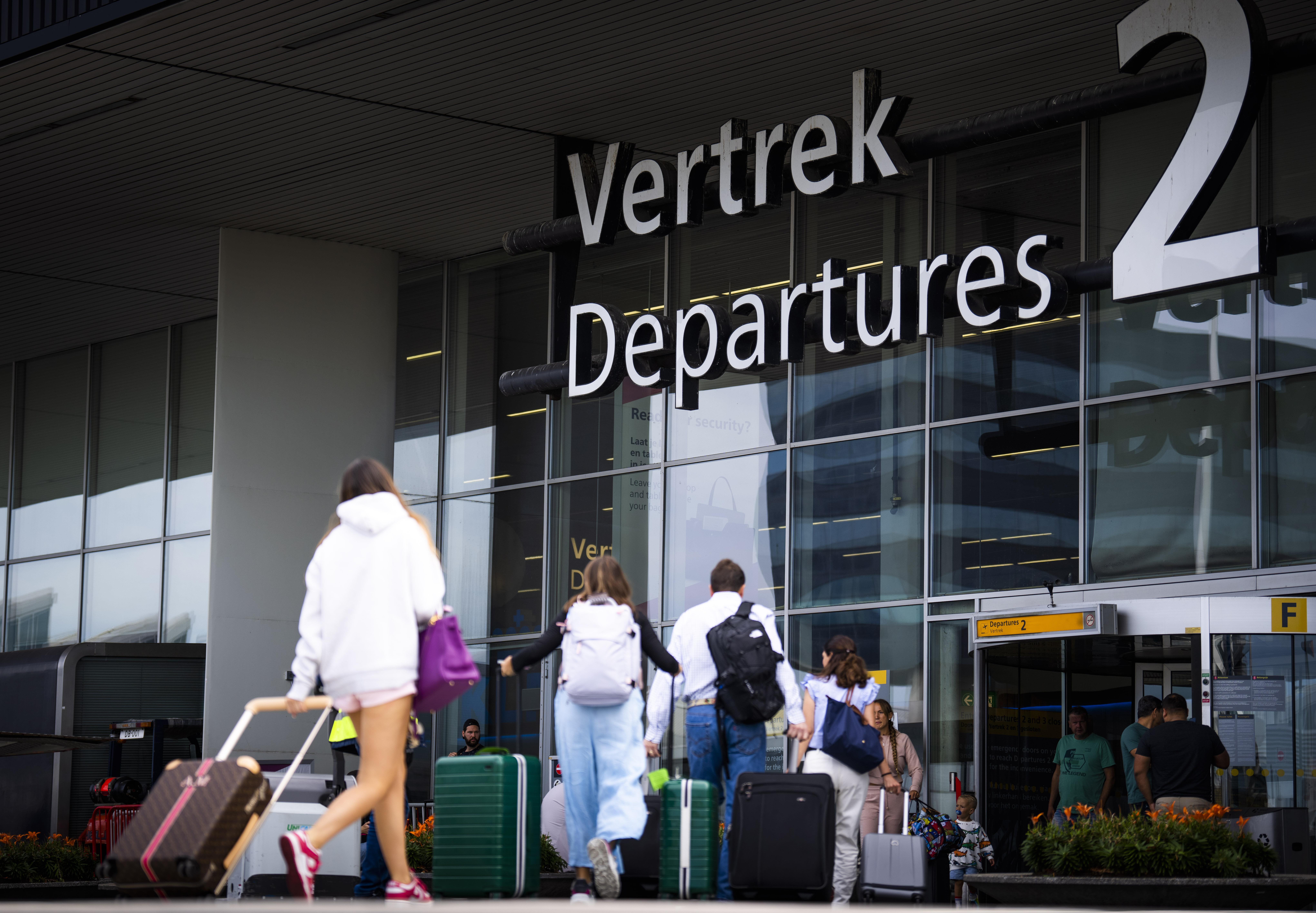 Door gras Vervloekt Consumentenbond sleept KLM voor rechter om terugbetaling tickets |  Financieel | Telegraaf.nl
