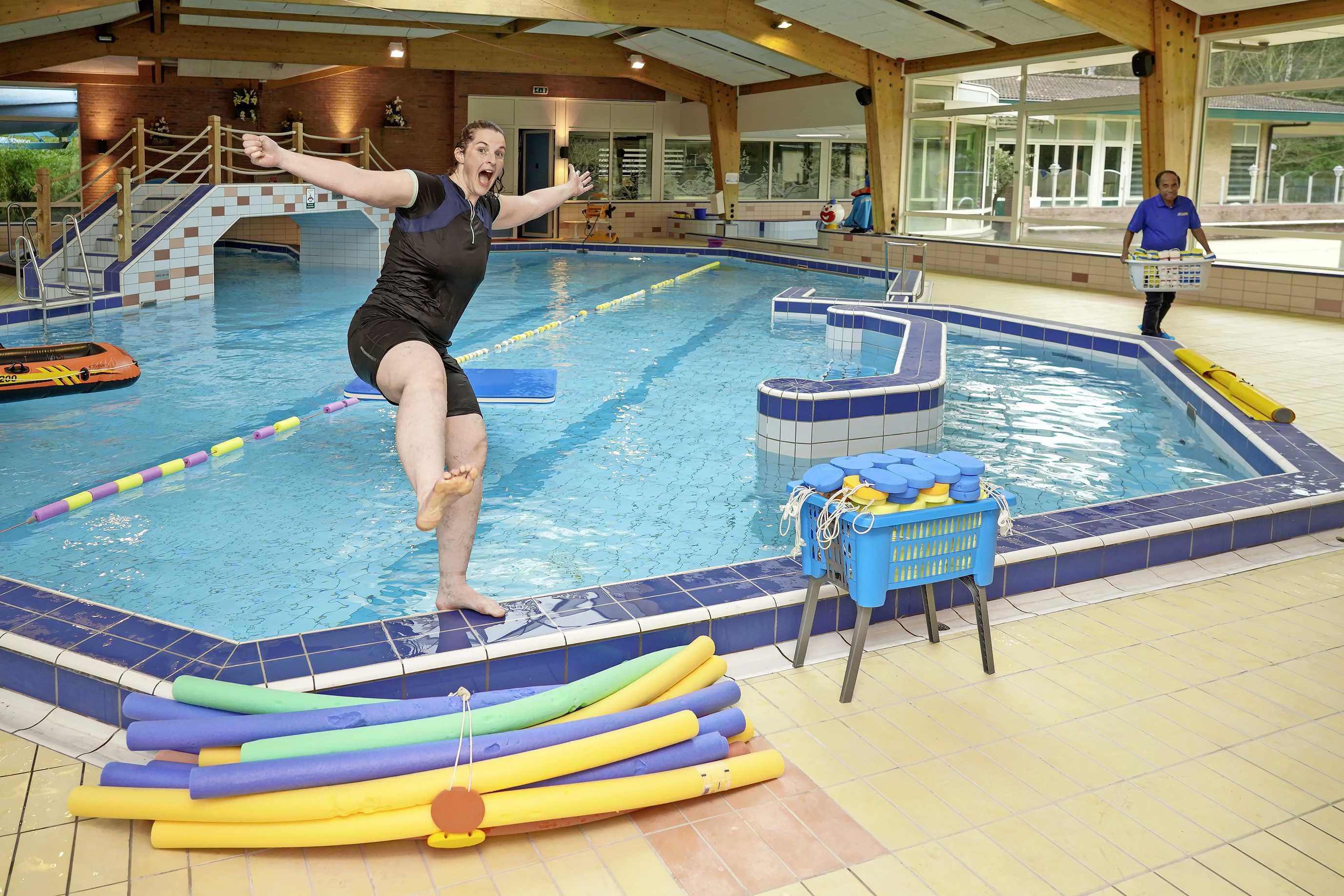 Zwembaden zijn er klaar voor hoera, en spetteren maar! Binnenland Telegraaf.nl